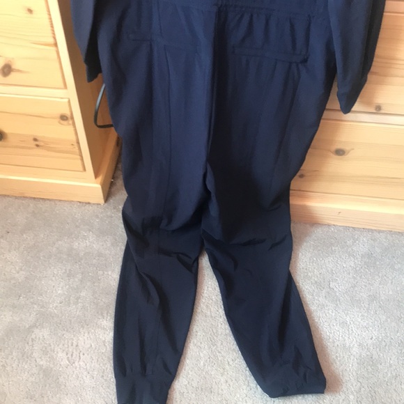 NWT Athleta Zuma Jumpsuit in Navy Size Small - Picture 13 of 15